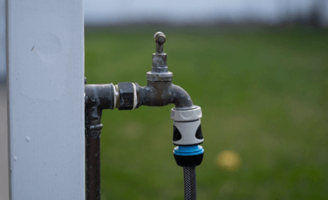 How to Maintain Outdoor Plumbing